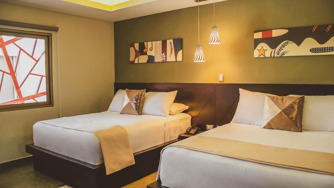Remfort Hotel Santa Ana Buitenkant foto